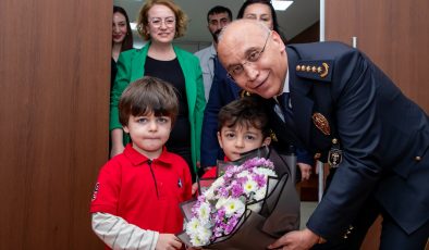 Minik Kalplerden Kahraman Polislere Anlamlı Ziyaret
