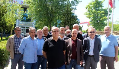 Bağlar Belediyesinden emekli olan işçiler aylardır ödenek bekliyor!