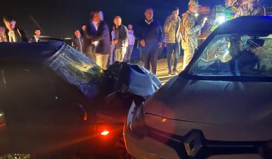 Diyarbakır’da iki otomobil çarpıştı: 6 yaralı