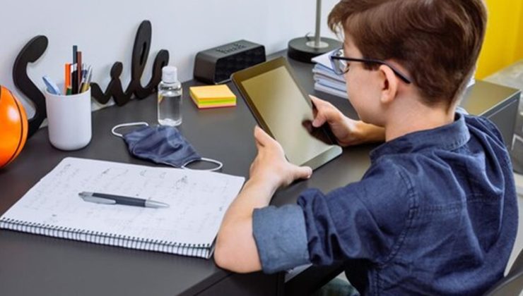 Yapay zekâ ile ödev yapmak çocuklara ne kazandırıyor, ne kaybettiriyor? İşte detaylar