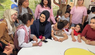AK Parti Kadın Kollarından Engelliler Haftasında Anlamlı Ziyaret