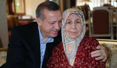 Cumhurbaşkanı Erdoğan’dan “Anneler Günü” mesajı