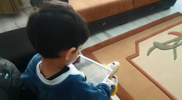 Ekran bağımlılığı, çocuklar için modern çağın sessiz tehdidi