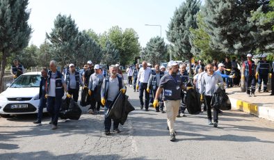 Diyarbakır Mezarlıkları Bayram sonrası da tertemiz
