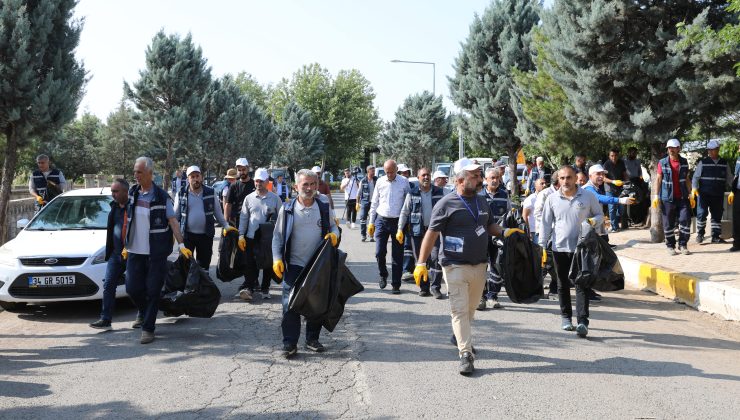 Diyarbakır Mezarlıkları Bayram sonrası da tertemiz