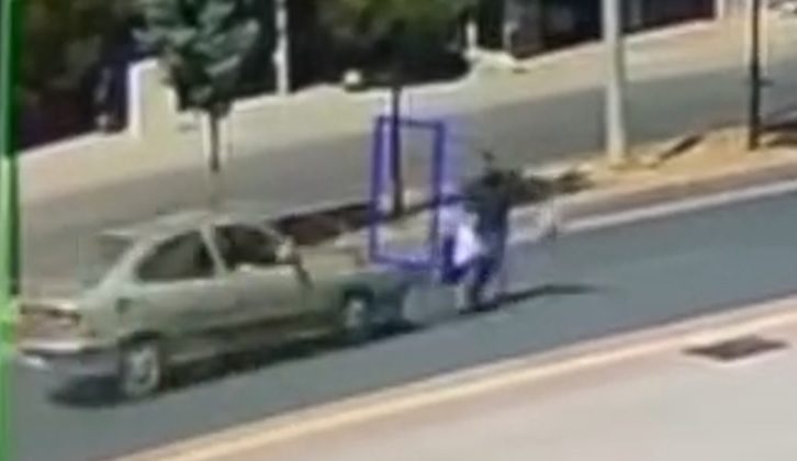 Silvan’da otomobil yayaya çarptı: 1 kişi ağır yaralı