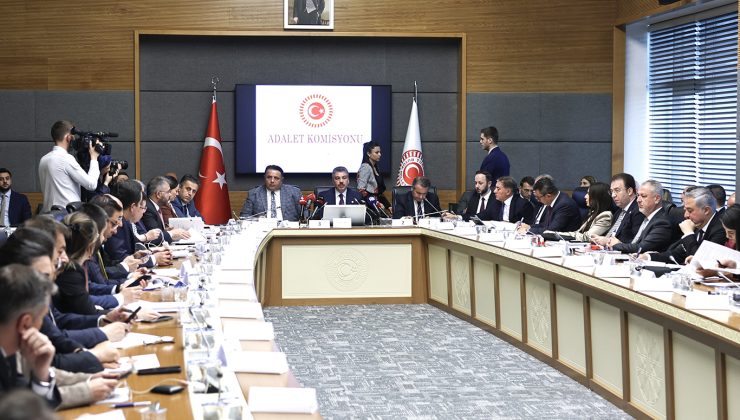 TBMM Adalet Komisyonu 10 Yargı Paketi’ni kabul etti