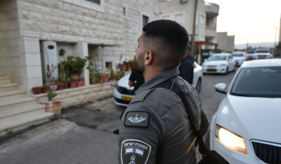 Aksa Tufanı’nda mücahitlerle çatışmaya giren işgal polisi intihar etti