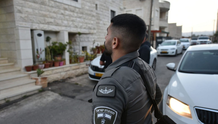 Aksa Tufanı’nda mücahitlerle çatışmaya giren işgal polisi intihar etti