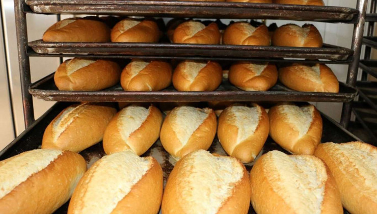 Adanalılar ekmek zammını değerlendirdi: Fakir aileler zor durumda