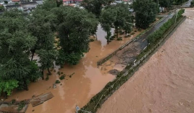 Çin’de sel felaketi: 8 ölü 4 kayıp