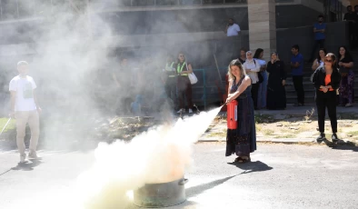 Kayapınar Belediyesi Personeline Yangınla Mücadele Eğitimi