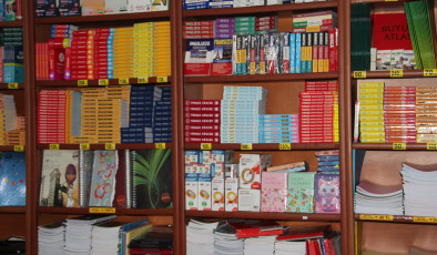 Okul masrafları cep yakıyor: bir öğrencinin kırtasiye alışverişi 2 bin lirayı aştı