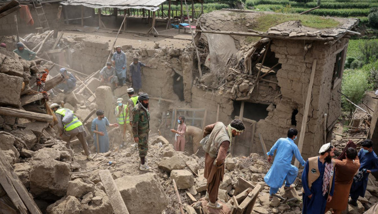 Afganistan’daki depremde can kaybı 2 bin 205’e yükseldi