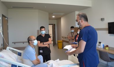 Prof. Dr. Küçüksaraç: Şeker tüketim alışkanlıkları, sağlık problemlerinin temelini oluşturuyor