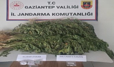 Gaziantep’te uyuşturucu ticareti yapan 139 kişi ile beraber birçok yasak malzeme yakalandı