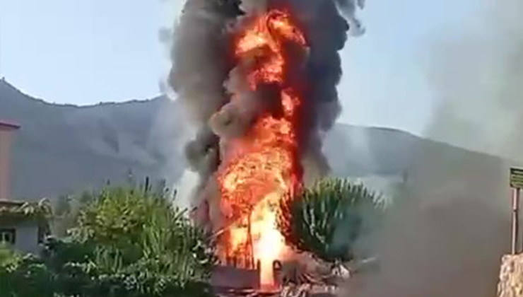 Şırnak’ta petrol boru hattı patladı: Alevler havaya metrelerce yükseldi