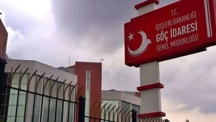 Bakan Yerlikaya: 8 Aralık’tan bu yana 474 bin Suriyeli geri döndü