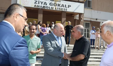 İl Milli Eğitim Müdürü Sadoğlu, Öğretmenliğe Başladığı Ziya Gökalp Anadolu Lisesi’ni Ziyaret Etti