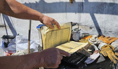 Yangında her şey kül oldu, Kur’an-ı Kerim sapasağlam kaldı