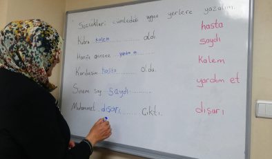 Batmanlı kadınlara okuma yazma kursu desteği