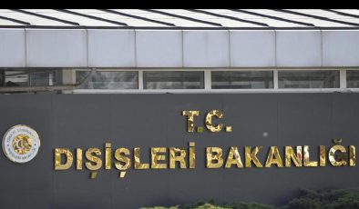 Dışişleri Bakanlığı: Teknelerdeki vatandaşlarımızın durumu yakından takip ediliyor