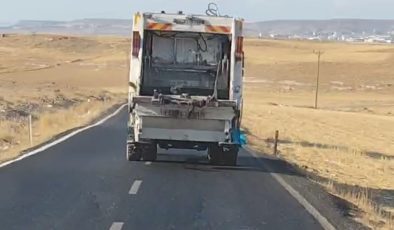 Batman’da çöp kamyonlarının atık suları tehlike oluşturuyor