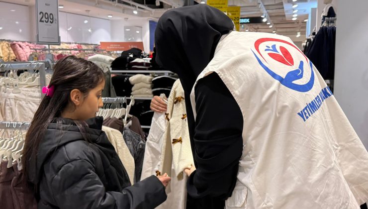 Bingöl’de yetim çocuklara kışlık giyim desteği