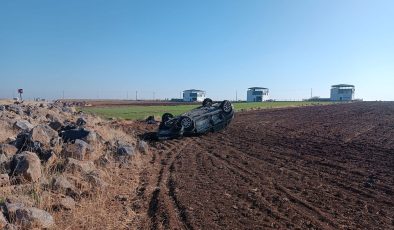 Diyarbakır’da karşı şeride geçen otomobil kazaya yol açtı: 3 yaralı