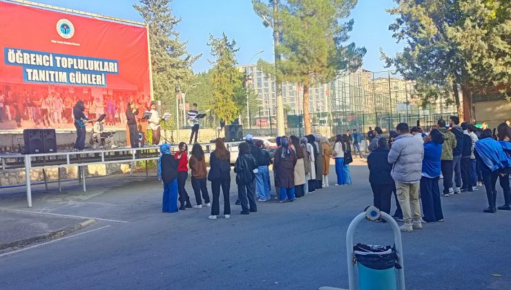 Batman Üniversitesi’nde eğlence etkinliklerine tepki