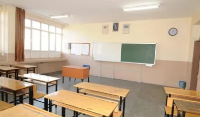 MEB’in Yasak Kararı Deliniyor: Sınıf Annesi Uygulaması Bazı Okullarda Hâlâ Sürüyor