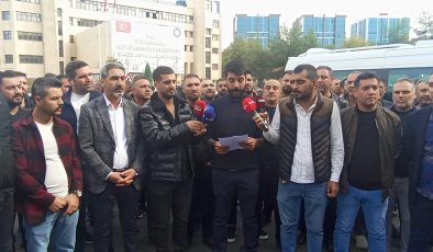 Diyarbakır’da Servis Esnafından Belediye Önünde Basın Açıklaması