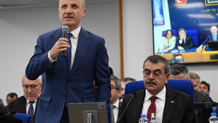 YÖK Başkanı Özvar’dan öğrenci affı müjdesi: Düzenleme TBMM’ye sunulacak