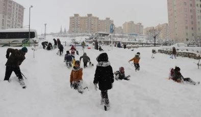 Malatya’da okullar yarın tatil edildi