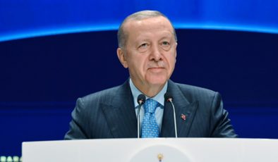 Cumhurbaşkanı Erdoğan, Suriye devriminin birinci yılını tebrik etti