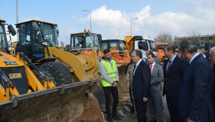 Siirt’te karla mücadele planı devrede: 162 araç ve 218 personel sahaya çıkıyor