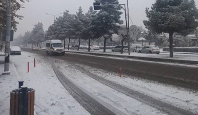 Diyarbakır’da Kar Alarmı: Öğleden Sonra Tüm Okullarda Eğitime Ara Verildi