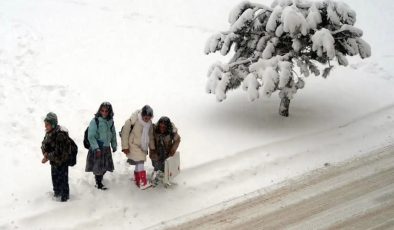 25 kentte eğitime kar engeli
