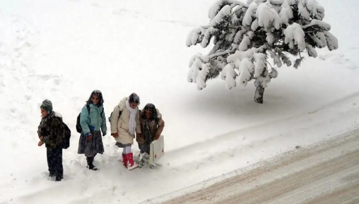 25 kentte eğitime kar engeli
