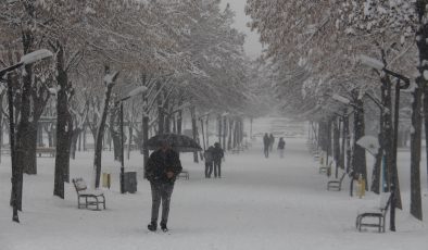 Yoğun Kar Gitti, Dondurucu Soğuk Kaldı: 27 İl İçin Sarı Kodlu Uyarı