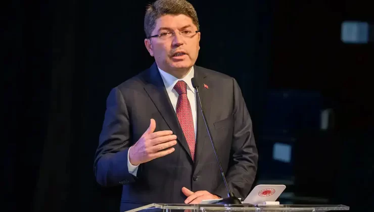 Bakan Tunç’tan “Futbolda bahis” soruşturmasına ilişkin açıklama