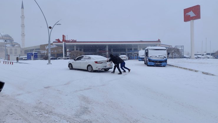 Diyarbakır’da belediyeler kar sınavını geçemediler