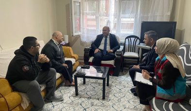 Bayrampaşa Kaymakamı Çiftçi, 5 Aileyi Ziyaret Ederek Sohbet Etti
