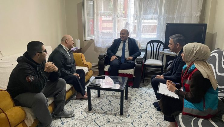 Bayrampaşa Kaymakamı Çiftçi, 5 Aileyi Ziyaret Ederek Sohbet Etti