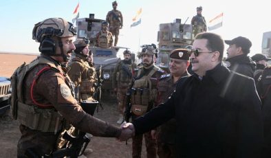 Irak, Suriye sınırına güvenlik duvarı örüyor