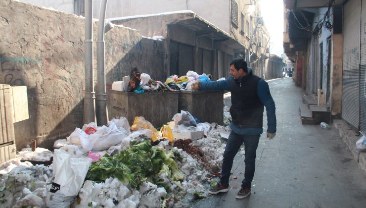 Batman’da çöp tepkisi: Mahalle sakinleri belediyeden temizlik bekliyor