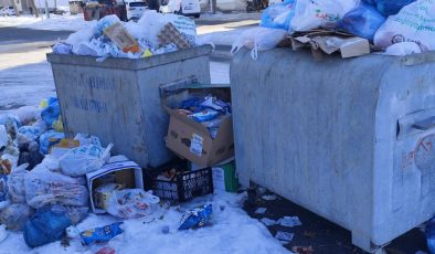 Batman’da çöp birikintisi tepki çekiyor