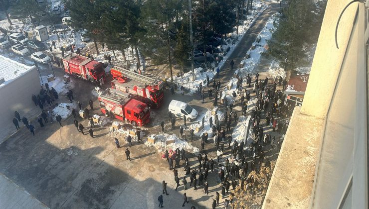 Diyarbakır’da Hastanede Yangın Çıktı Hastalar Tahliye Edildi