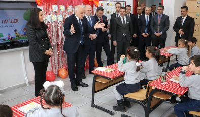 Diyarbakır’da 458 bin 207 öğrenci karne aldı