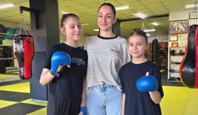 Diyarbakırlı Milli Karateci Sena Genç Sporculara İlham Oldu